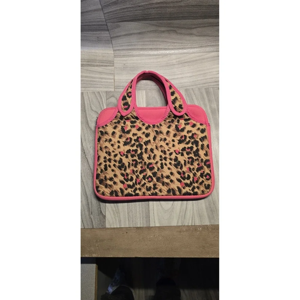 Pink & Cheetah Print Neoprene Tablet Sleeve With Handles